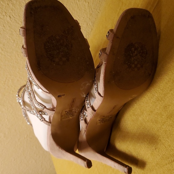 Vince Camuto sexy sandels sz 9 - Picture 6 of 9